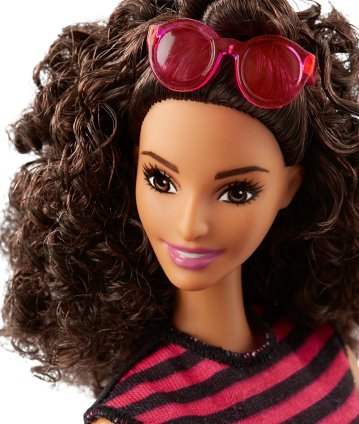 barbie-girls-fashionistas-55-denim-and-dazzle-doll-1